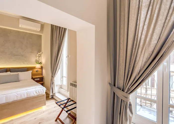 The Spanish Campo De' Fiori Frühstückspension