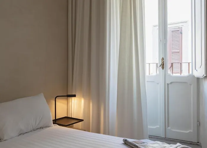 The Spanish Campo De' Fiori 3*