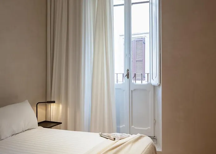 The Spanish Campo De' Fiori Frühstückspension